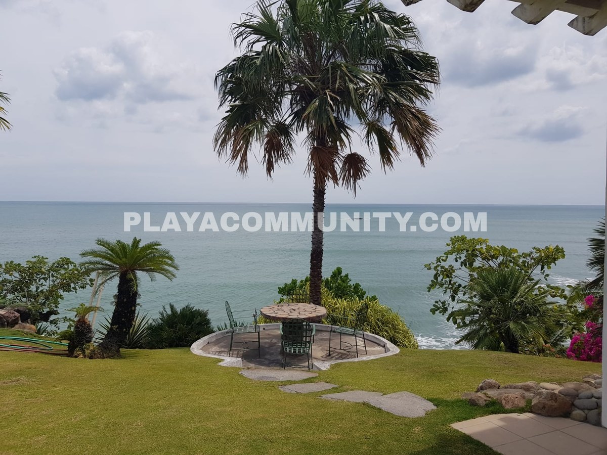 Beachfront Estate for sale in Punta Barco