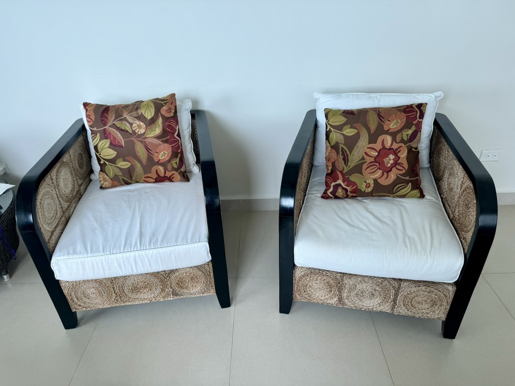 Low-backed hardwood & rattan chairs 