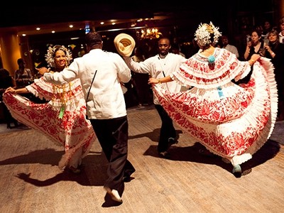 Folklore dancers travel to Costa Rica