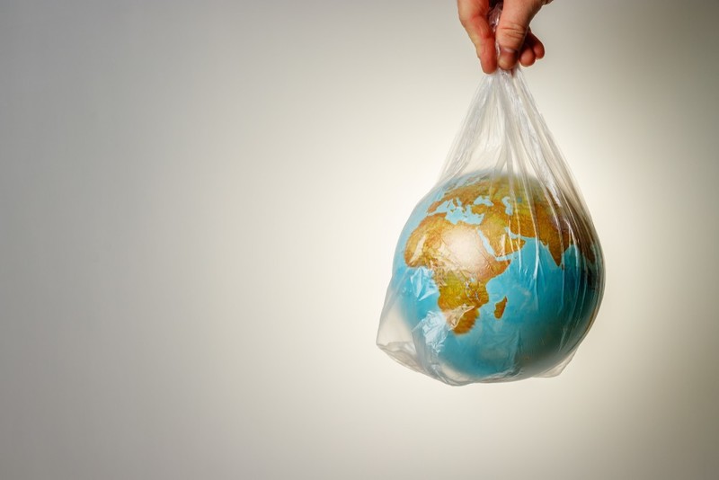 Plastic bag fines still not in effect