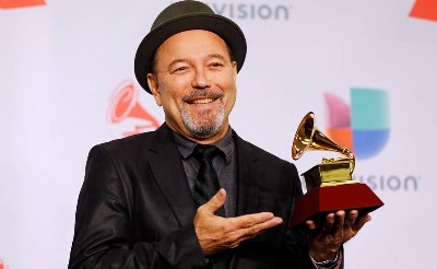 Rubén Blades performing at Latin Grammys Nov 16